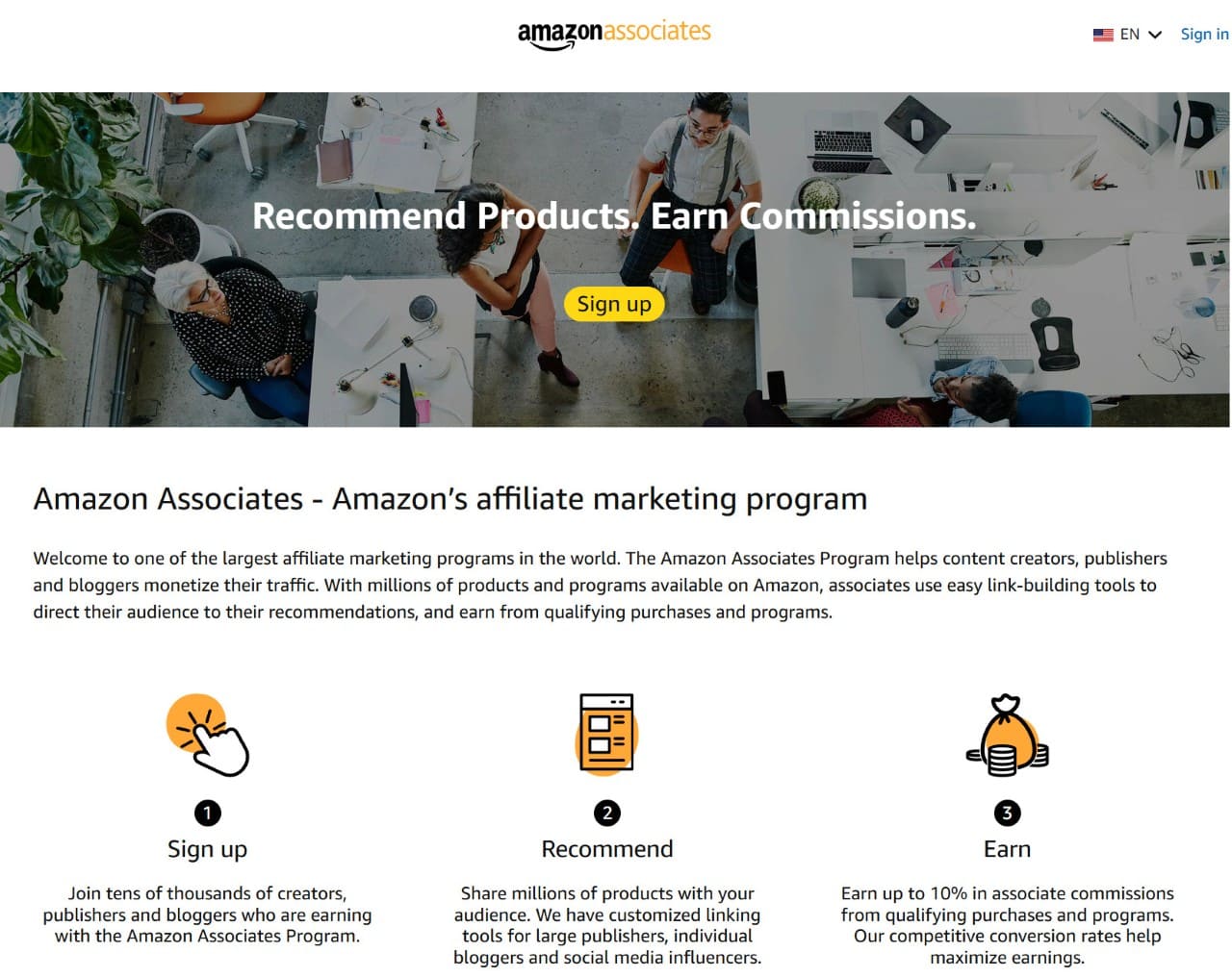 Official Amazon Associates homepage showing the three-step process to sign up, recommend products, and earn affiliate commissions.